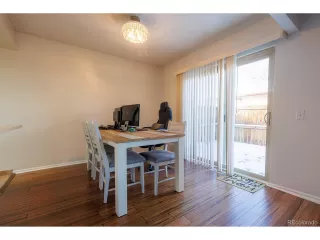 Photo #6: 4593759 Listing