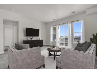 Photo #4: 4594258 Listing 