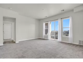 Photo #5: 4594258 Listing 