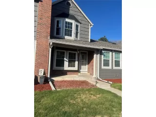 Photo #2: 4594384 Listing 