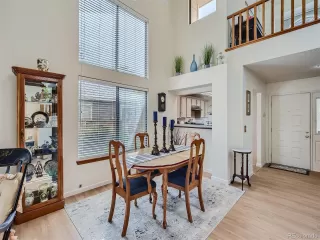 Photo #6: 4595862 Listing