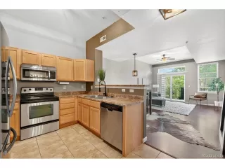 Photo #4: 4596045 Listing