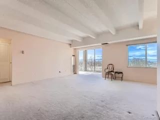 Photo #4: 4596062 Listing