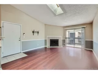 Photo #4: 4596245 Listing 