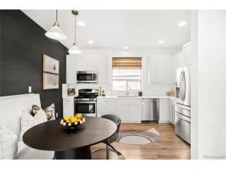 Photo #3: 4596305 Listing