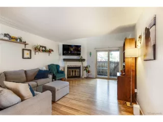 Photo #5: 4597134 Listing 