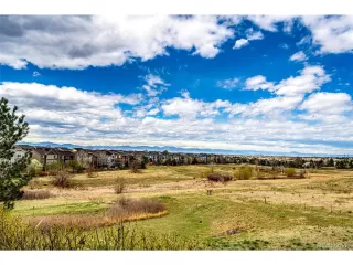 Photo #2: 4599869 Listing 