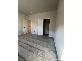 Photo #6: 4602629 Listing