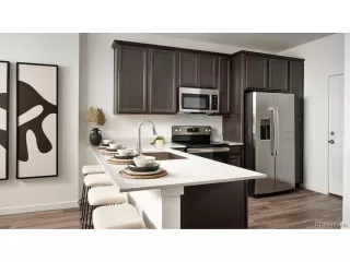 Photo #2: 4602914 Listing