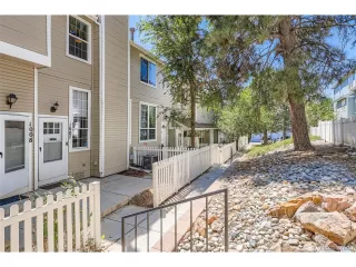 Photo #2: 4603493 Listing 