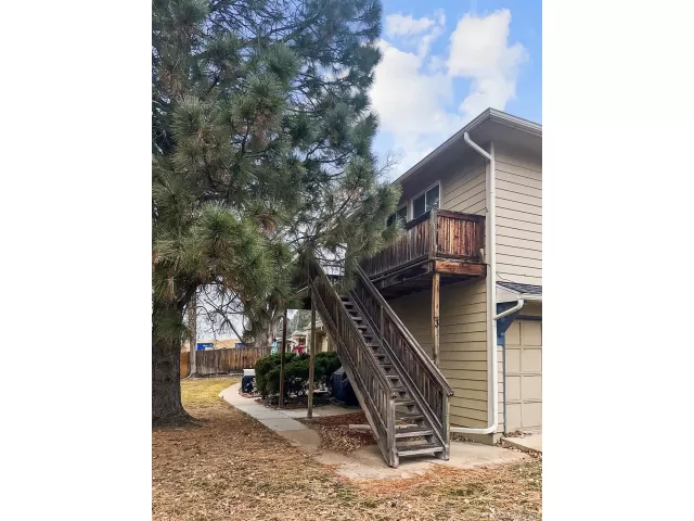 MLS: 4603598 Condo For Sale