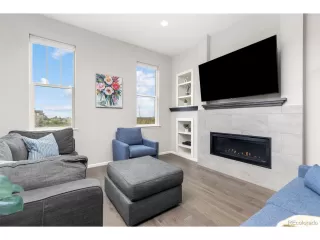 Photo #6: 4603770 Listing 