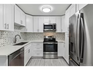 Photo #6: 4606339 Listing 