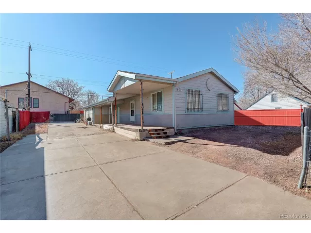 MLS: 4607416 Condo For Sale