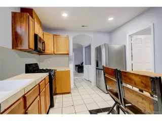 Photo #2: 4607416 Listing 