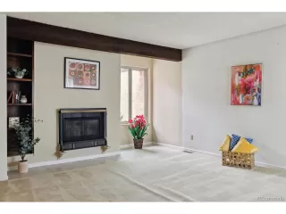 Photo #4: 4608153 Listing 