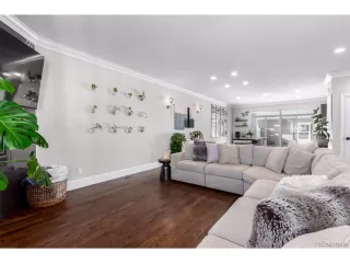 Photo #3: 4608846 Listing 