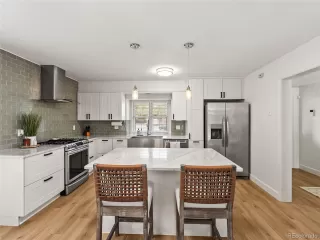 Photo #3: 4613926 Listing 