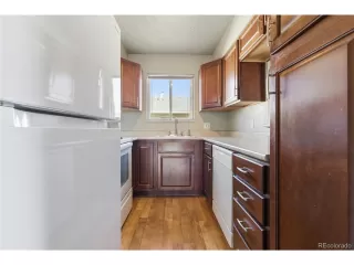 Photo #3: 4615164 Listing 