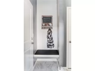 Photo #5: 4618569 Listing 