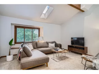 Photo #6: 4618834 Listing 