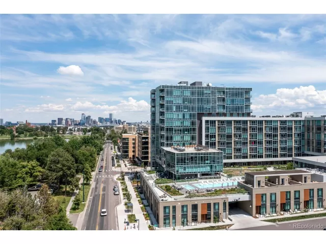 MLS: 4620166 Condo For Sale