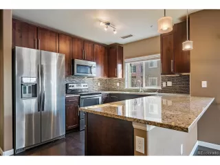 Photo #6: 4621927 Listing