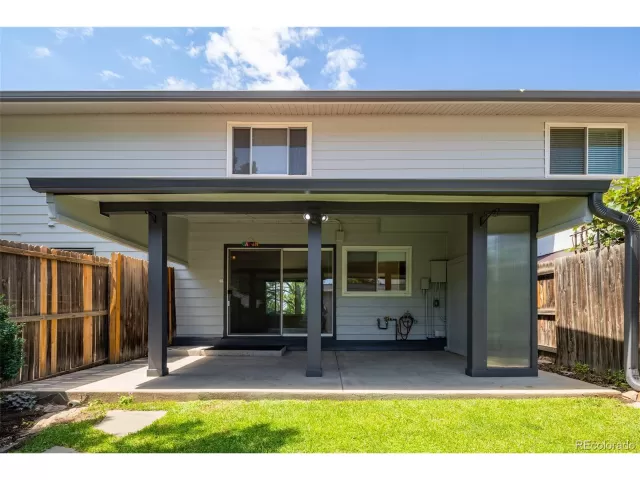 MLS: 4623932 Condo For Sale