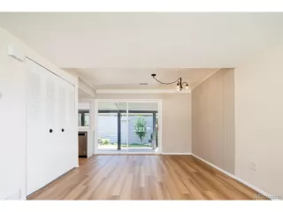 Photo #3: 4623932 Listing 