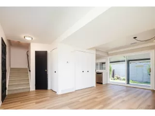 Photo #4: 4623932 Listing 