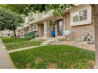 Photo #2: 4628009 Listing