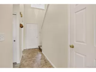 Photo #3: 4628009 Listing