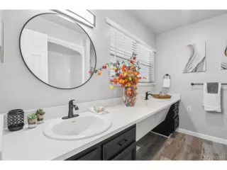 Photo #3: 4629170 Listing 