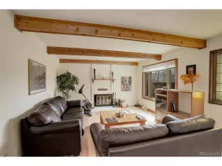 Photo #5: 4633678 Listing 