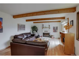 Photo #6: 4633678 Listing 