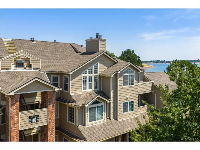 MLS: 4635995 Condo For Sale