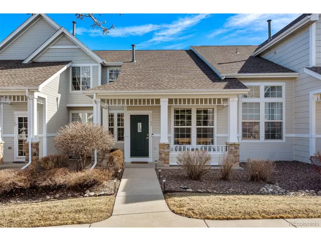 MLS: 4639451 Condo For Sale