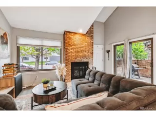 Photo #3: 4640578 Listing