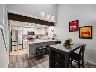 Photo #6: 4640578 Listing