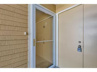 Photo #2: 4640796 Listing 