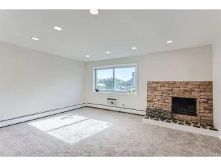 Photo #2: 4643546 Listing