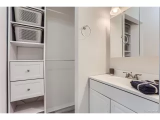 Photo #6: 4643546 Listing