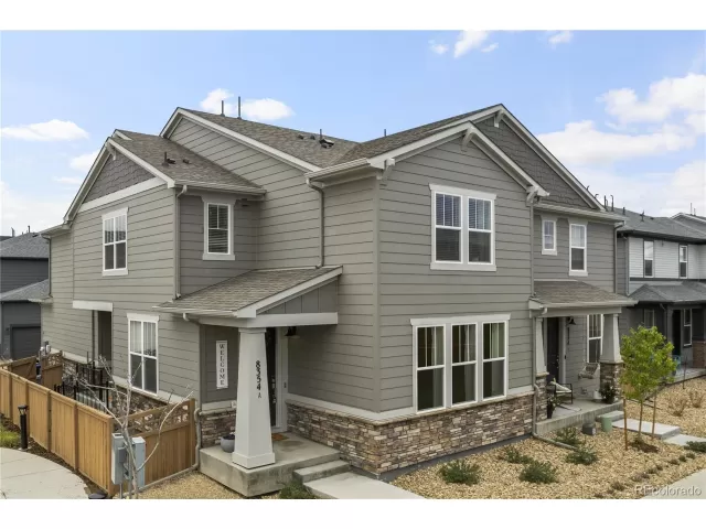 MLS: 4645171 Condo For Sale