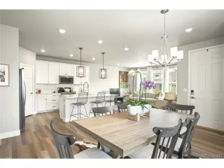 Photo #6: 4645171 Listing