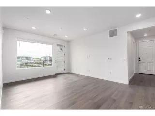 Photo #6: 4645577 Listing 