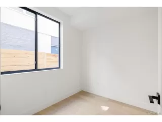 Photo #4: 4646673 Listing