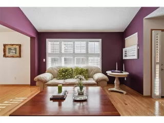 Photo #5: 4647616 Listing 