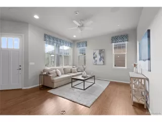 Photo #2: 4647663 Listing