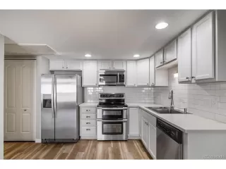 Photo #2: 4647974 Listing 