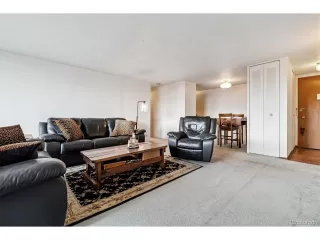 Photo #6: 4648528 Listing 